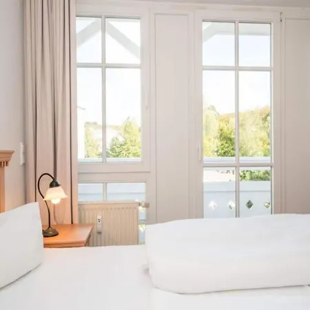 Stilvolle Nahe Ostseestrand In Apartment Sellin (Rugen)